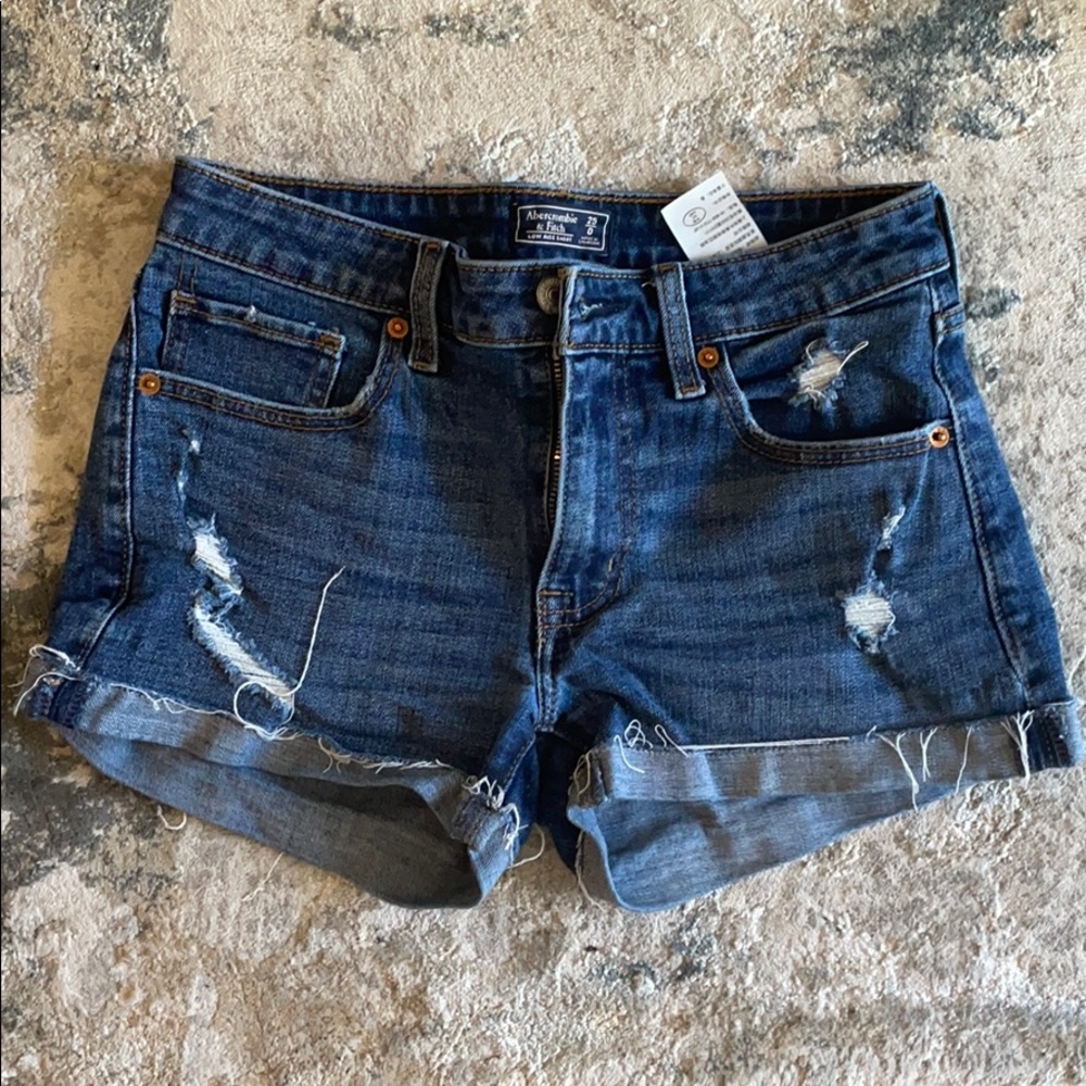 Abercrombie and Fitch jean shorts. Size 25